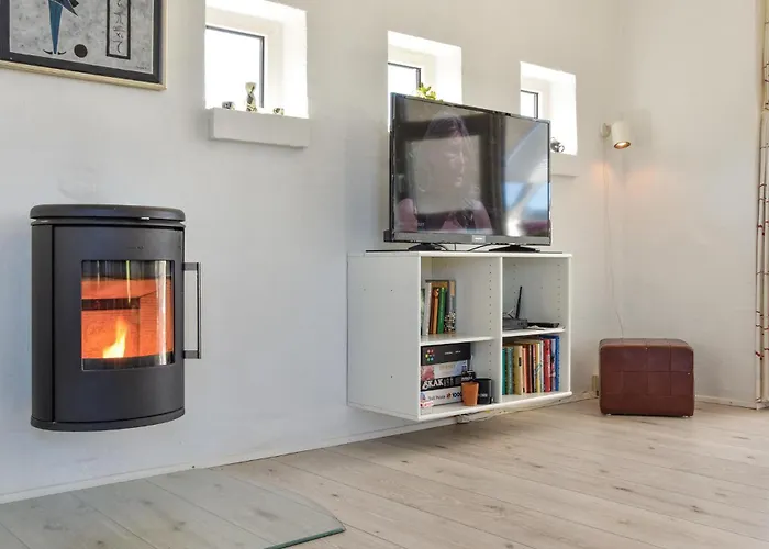 With Fireplace Ii *