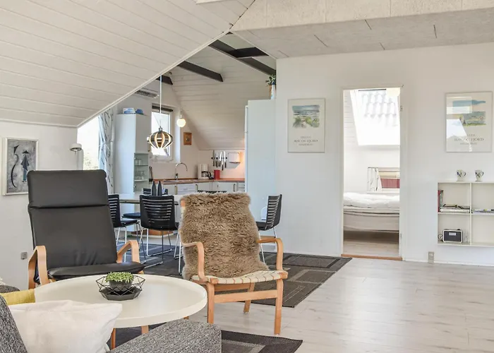 With Fireplace Ii *